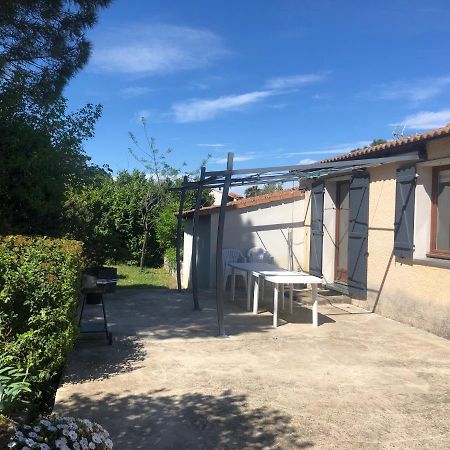 Maison Au Calme Avec Parking En Petite Camargue Beauvoisin  Exterior photo